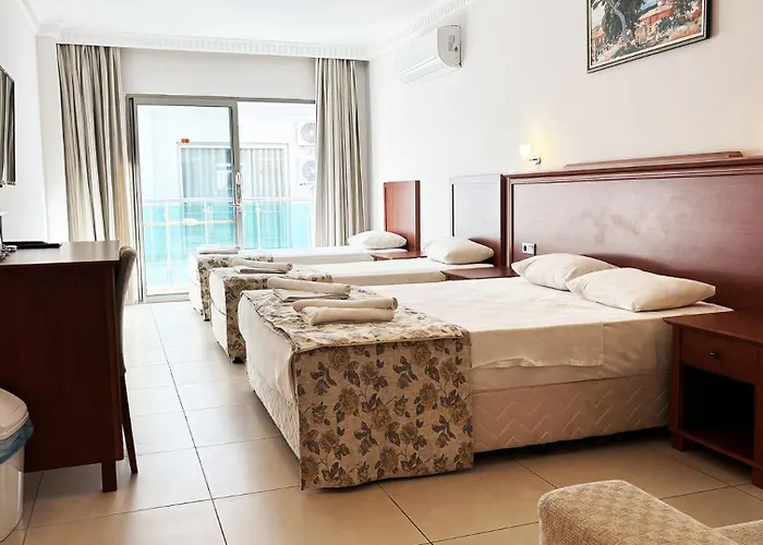 Forum 4* 马尔马里斯