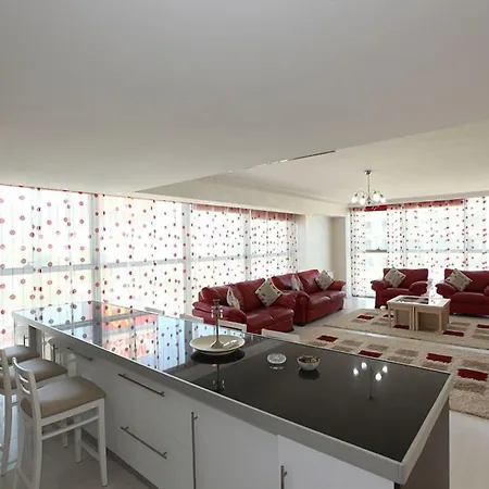 Forum Hotel 4*