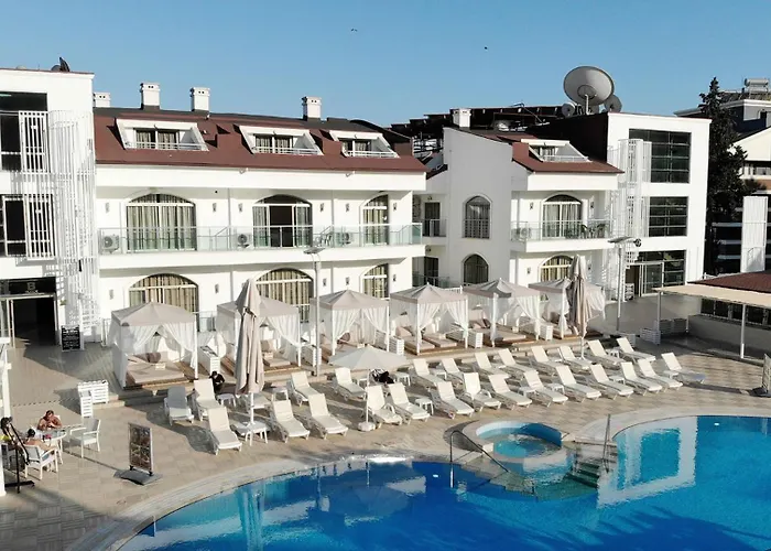 Szálloda Forum 4*